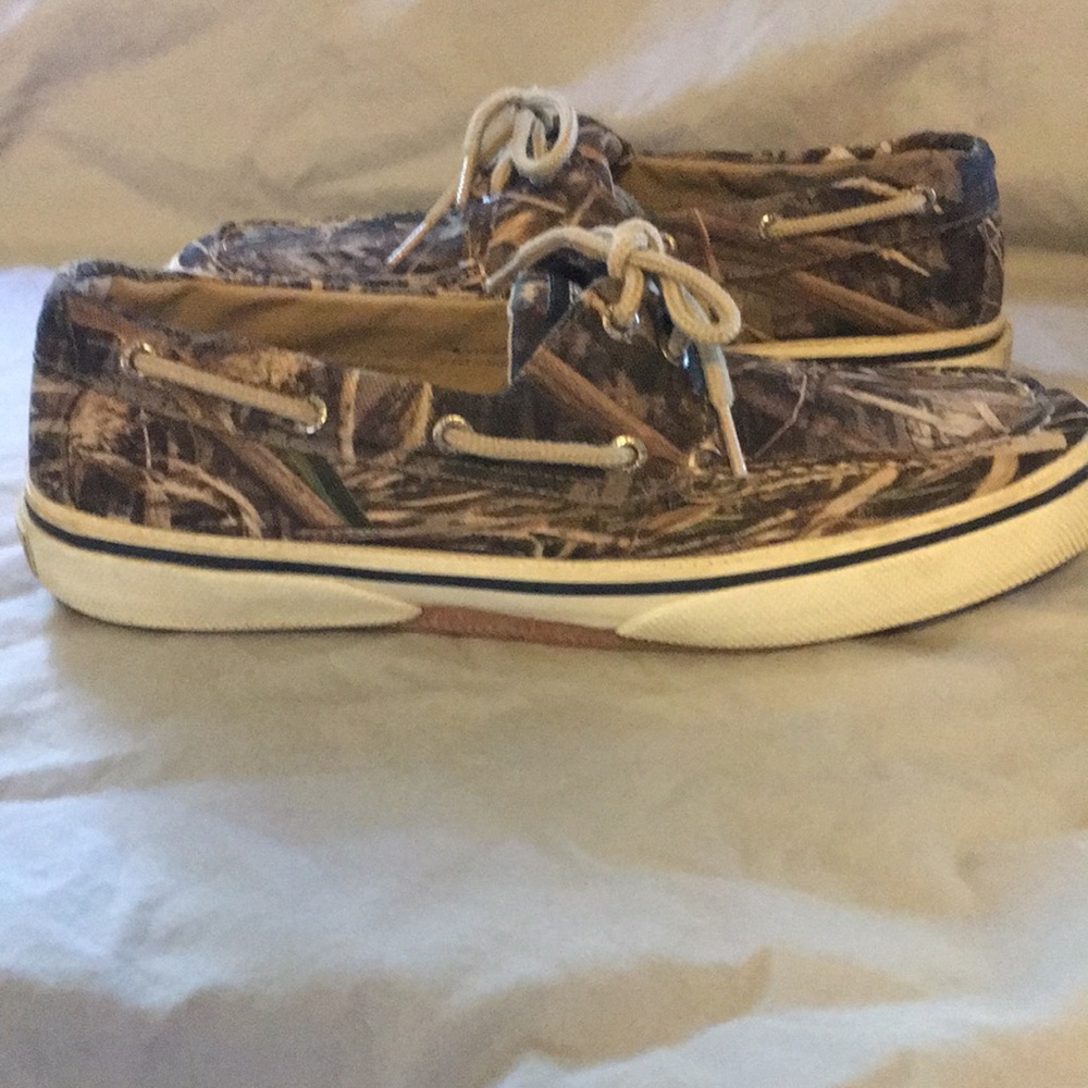 Camo canvas Sperry